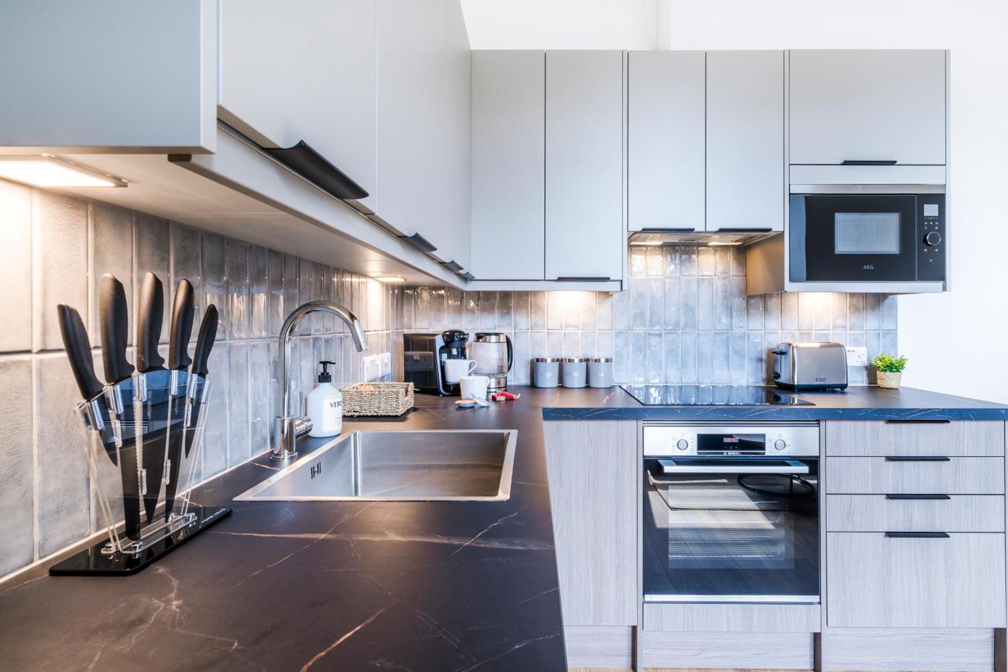 Cozy 2 Bedroom Apartment In Sutton Sutton  Exterior foto